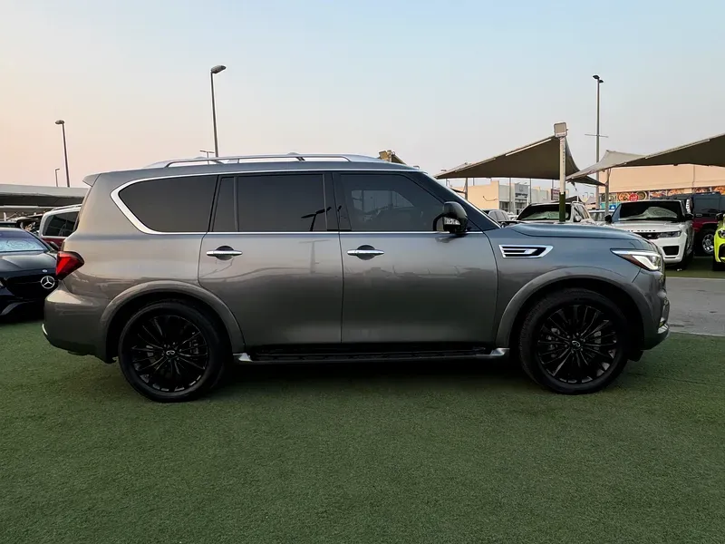 إنفينيتي QX80 2021